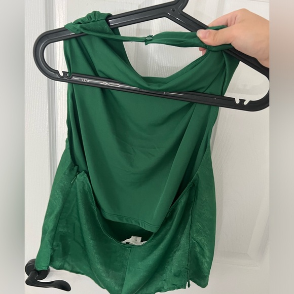 H&M silk green halter top - Picture 2 of 2